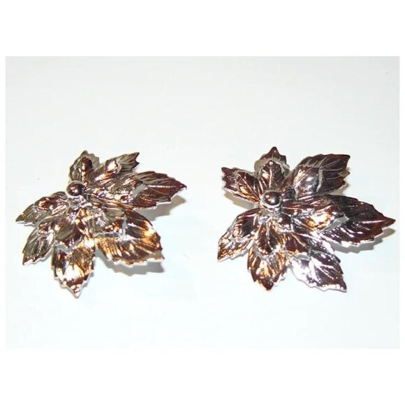 SILVERY MAPLE Leaf Vintage 1958 Clip On Earrings - Picture 5 of 9